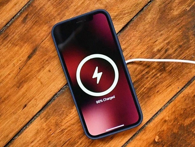 上林苹果手机维修分享iPhone 12可以随便充电吗 